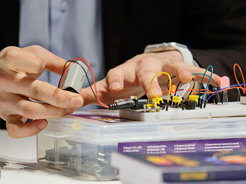 Electronic testing services